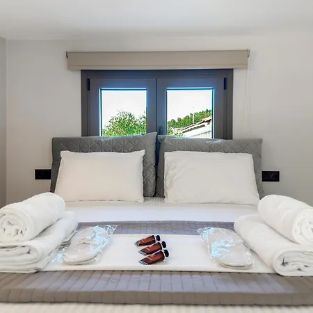 Palmera Pachis Private Pool