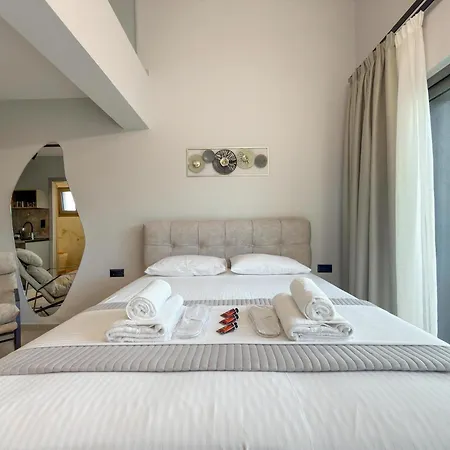 Palmera Pachis Private Pool Villa *