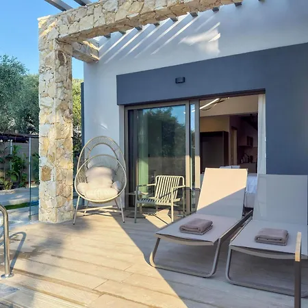 Willa Palmera Pachis Private Pool *